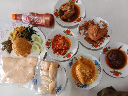 RM Mutiara Minang, Serpong Utara