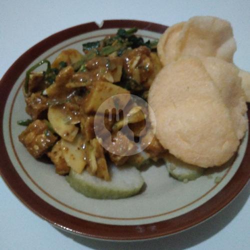 30 Tempat Makan Rujak Cingur Terfavorit di Solo