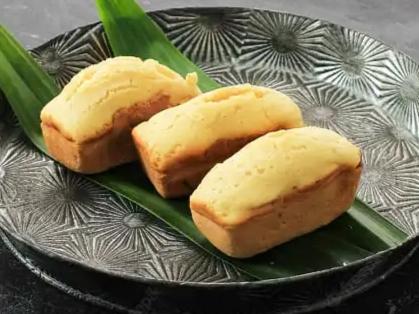Kue Balok Kang Ade Cabang Garuda, Jl.Cibadak No.68 Bandung, Rizky Mei Lestari