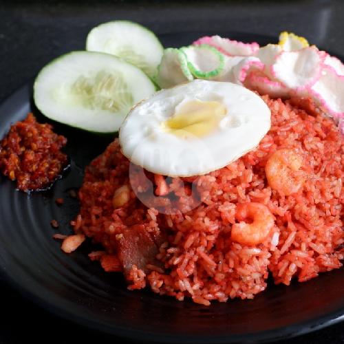 22 Tempat Makan Nasi Goreng Merah Seafood Favorit