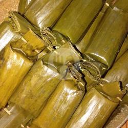 Lemper Isi Daging  Ayam - Warung Kelapa Muda Pak Dayat