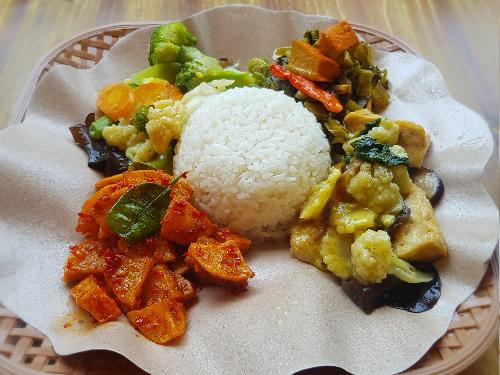 Pondok Vegetarian, Kelapa Gading, Veranica Setiawan S