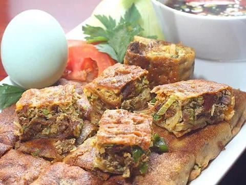 Martabak Bangka Sedap Mantap Rifky, Roisah