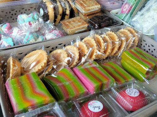 Mantapz Rumah Kue, Jl Durian Sebrang Indomaret, ARIE