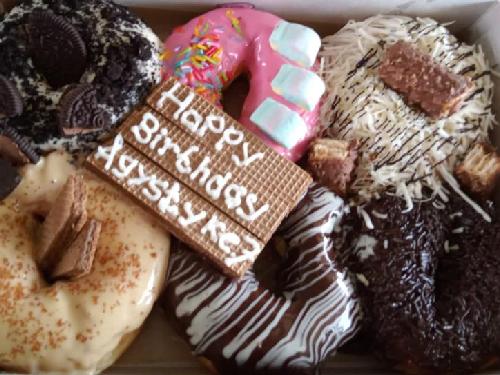 Donat Melted, Kebun Karet, Jl. Kebun Karet. Loktabat, Supiansyah