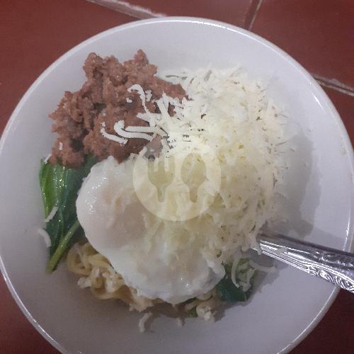 22 Rumah Makan Indomie Telor Kornet Keju Paling Enak