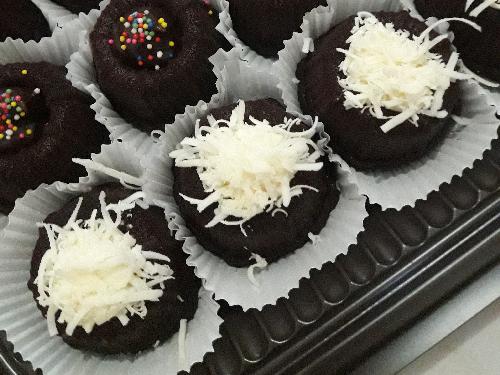 Chio Cake, WAHYU SISWANTO