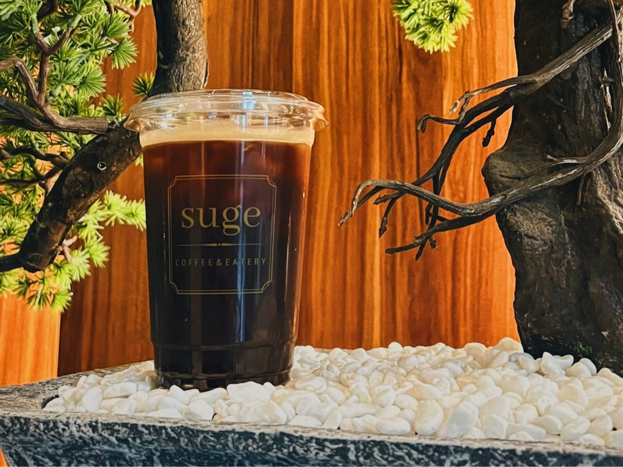 Suge Coffee & Eatery, Bintaro, Dimas Satria Putra