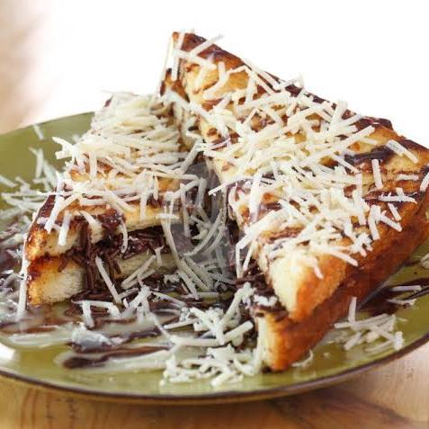 25 Resto Roti Bakar Coklat Keju Terenak di Bitung