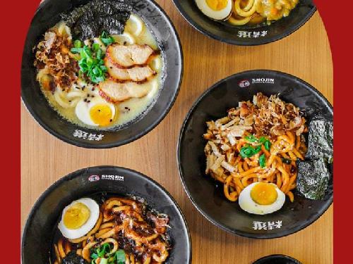 Shojin Ramen & Udon, Pedurungan Tengah, Pedurungan, Abyan Rahmatullah