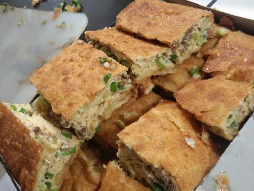 Martabak Telur & Terang Bulan Aisan Karanglo