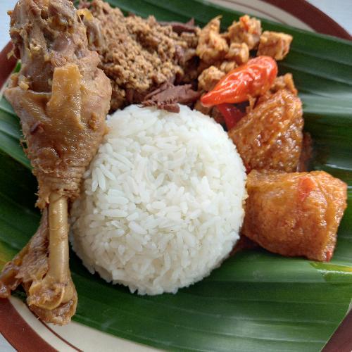 29 Resto Gudeg Paha Bawah Terlezat