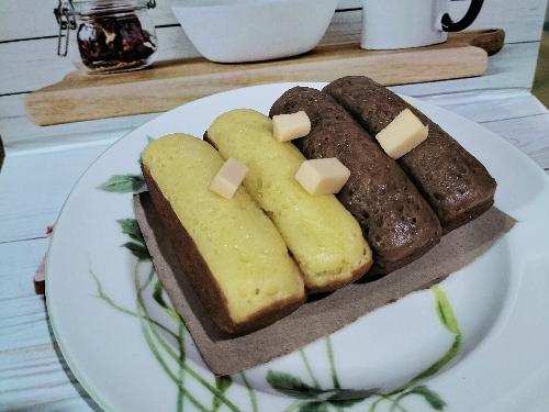 Pukis Banyumas Panda Whiz,Beji, Ummi Laila