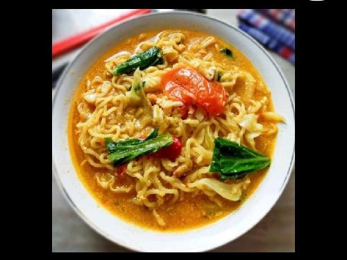WARUNG AYANG, JALAN MARANSI AIR PACAH, Resi Wardani