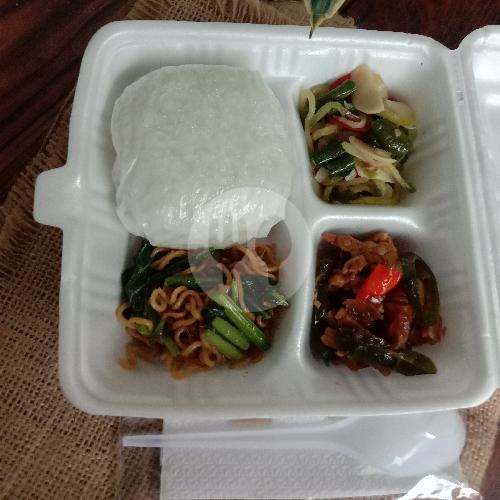 17 Resto Nasi Rames Paling Lezat di Malang