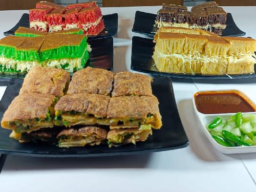 Martabak Starlight, Cimanggis Tugu Kelapadua, Nur Laila