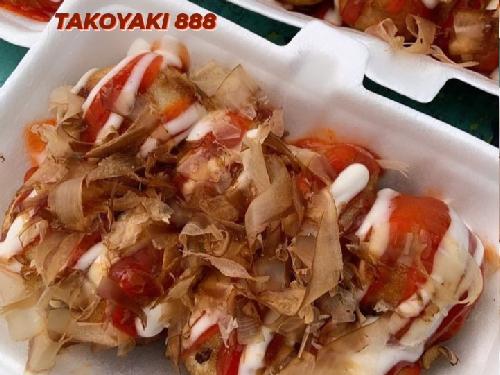 TAKOYAKI 888, JL. SULTAN ADAM DEPAN SMAN 5, Anis Solikha