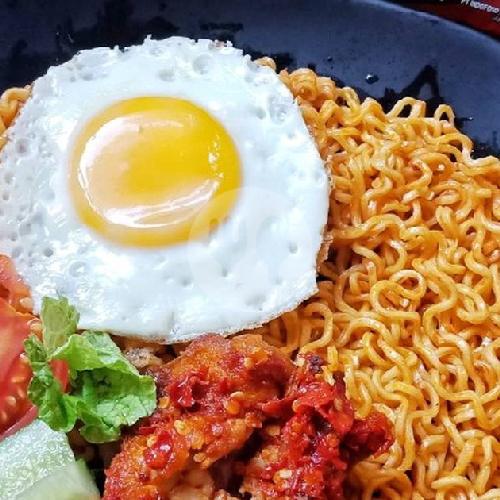 26 Restoran Mie Telor Geprek Terlezat