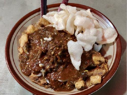 Tahu Tek 118 Depan Pasar PPS, Jl Raya Permata Suci No 32, DEVI KRISNAWAN
