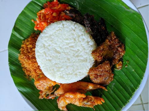 Dapur Bu Indra, Sumput Driyorejo, Rina Fatmawati