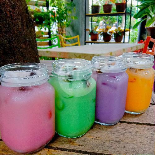 19 Restoran Fruity Milk Terlezat