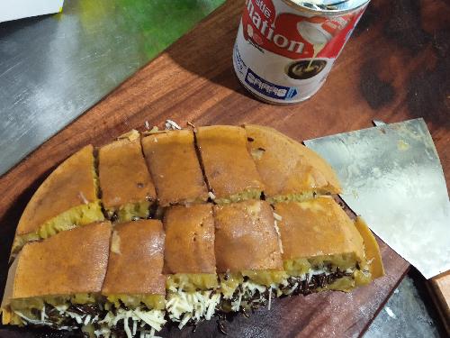 MARTABAK&TERANG BULAN KHANAWA JANTI, ULINNAWA