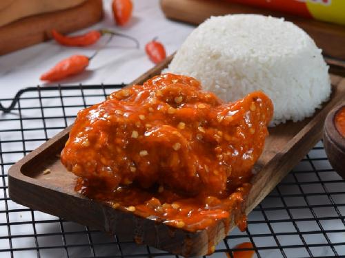 Dcelup Chicken Crispy Prambanan, Tabah Rizki Nurcahyaningrum Tungin