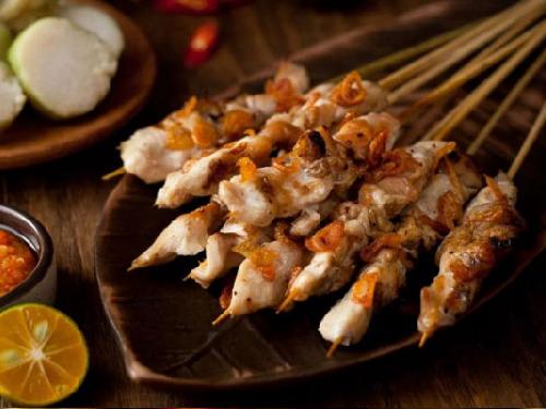 Sate Taichan Dan Penyetan Nopioll, Genuksari Atas RT 2 RW 9, ARDIANTO SETIAWAN