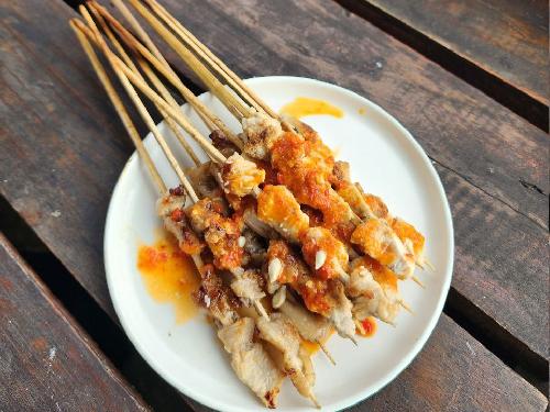 Naya Food, Sidomekar, Semboro, Churi Ziyyu Ulchaq Inna Hidayati