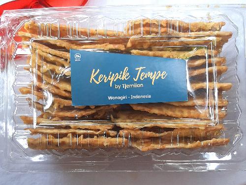Keripik Tempe Khas Wonogiri House Of Tjemilan, Serengan Surakarta, Yulianti