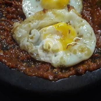 20 Rumah Makan Telur Sambel Terbaik di Surabaya