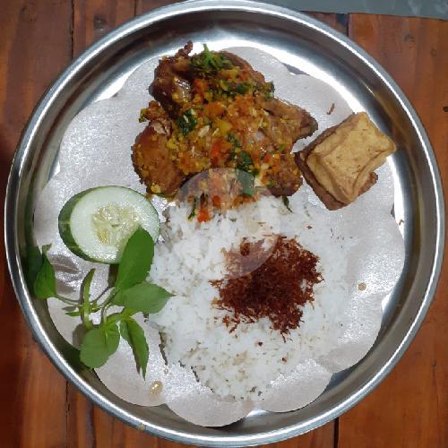 26 Restoran Ayam Rica Pedas Terenak