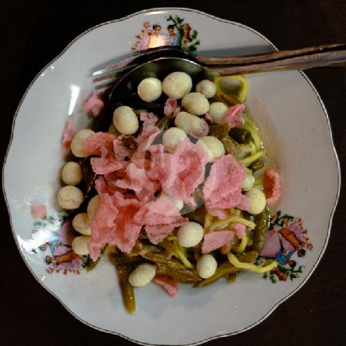 27 Tempat Makan Lontong Gulai Toco Paling Enak di Padang