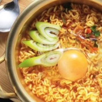 17 Restoran Udon Seafood Termurah