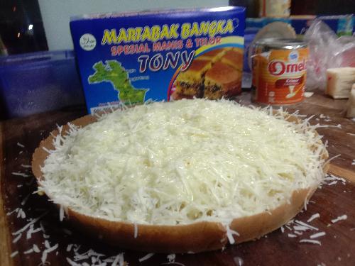 MARTABAK BANGKA TONY, HARTATIK