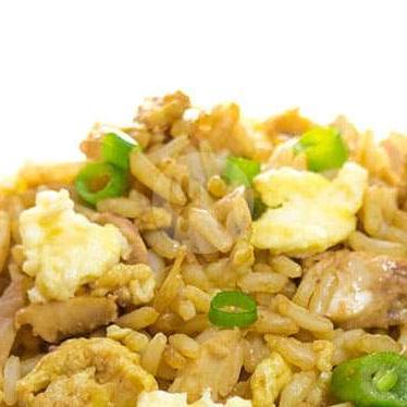18 Resto Nasi Goreng Ikan Bilis Terfavorit di Batam