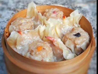 Dimsum Hoki, Depqn Stasiun Sudirman, Indra Chosirif Kianto