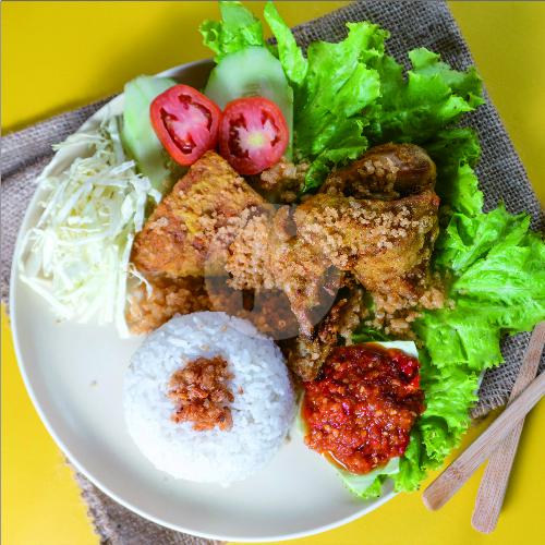 26 Tempat Makan Ayam Kremes Favorit di Balikpapan