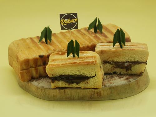 Roti Bakar & Coffe, Fiqri Rivai