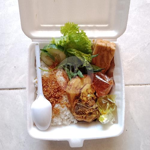 29 Resto Ayam Goreng Bumbu Bebek Terlezat di Surabaya