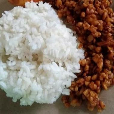 18 Tempat Makan Nasi Orek Tempe Paling Lezat di Jakarta