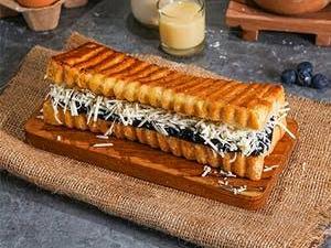 ROTI BAKAR BUMEN JAYA.1, TATAN RUSLAN