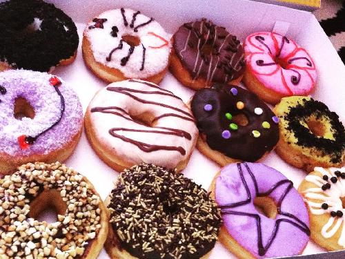 Donat Madu Cihanjuang cabang Cilegon, Temu Putih, Jombang Masjid, Saptiadi Oktora
