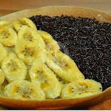 19 Restoran Pisang Coklat Kacang Wijen Terfavorit