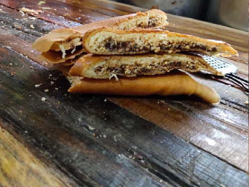 Martabak bandung 240, Sugih Citra Darmawan