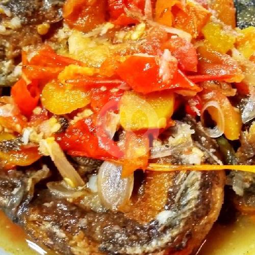 21 Tempat Makan Lele Tumis Termurah