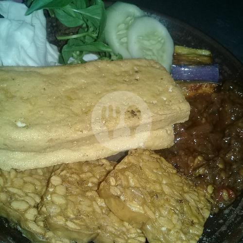 27 Rumah Makan Tahu Tempe Termurah di Kudus