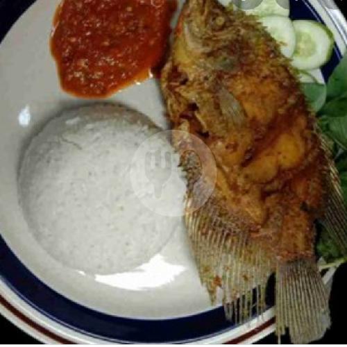 28 Tempat Makan Nasi Ikan Gurame Goreng Terfavorit