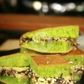 25 Tempat Makan Pisang Kacang Coklat Terlezat di Bali