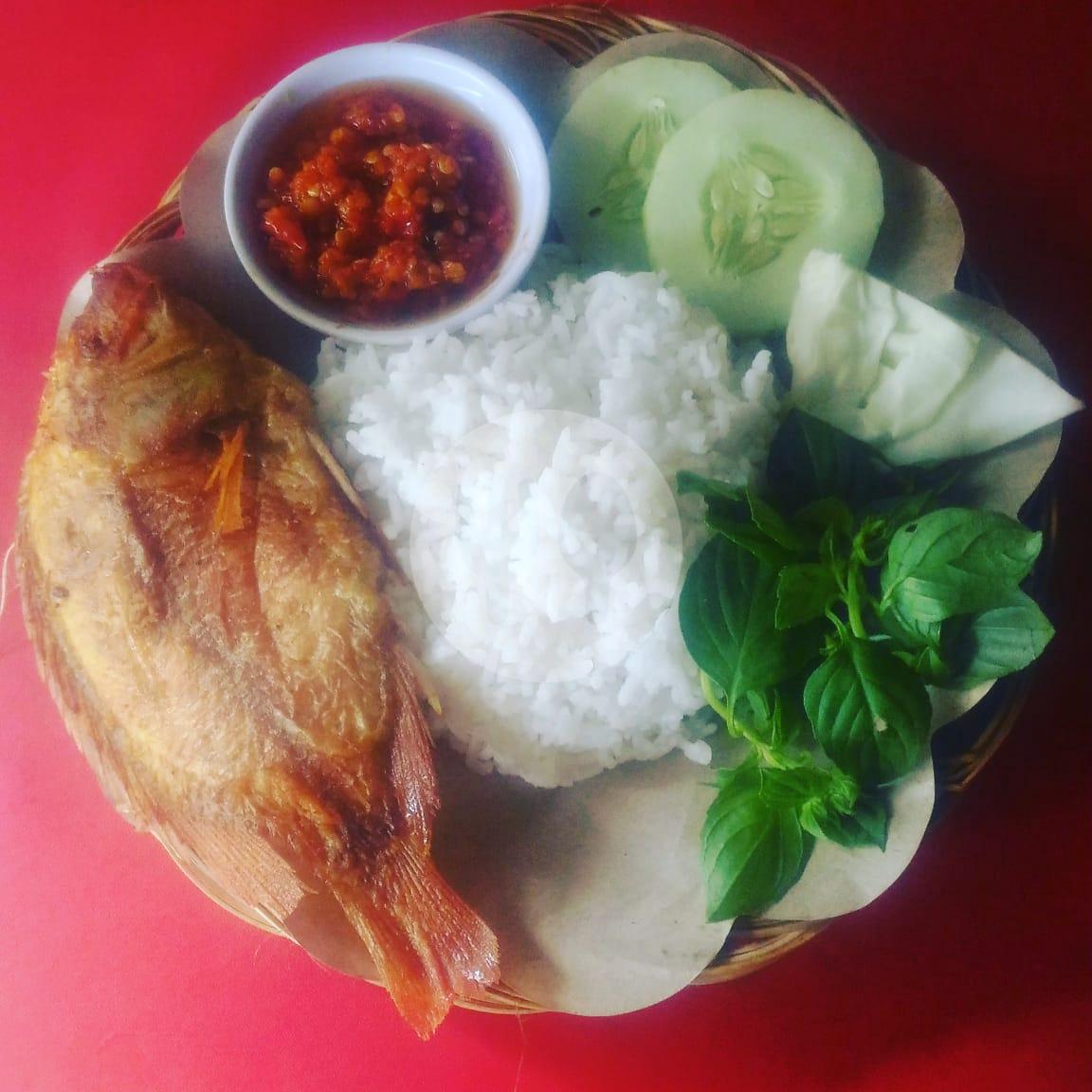 27 Tempat Makan Nasi Ikan Nila Goreng Favorit di Yogyakarta